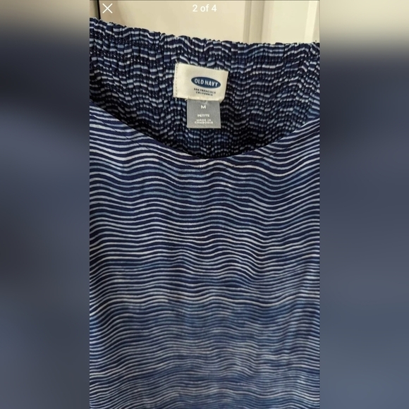 Old Navy Blue & White Waves Dress Size Medium Petite - Picture 2 of 5